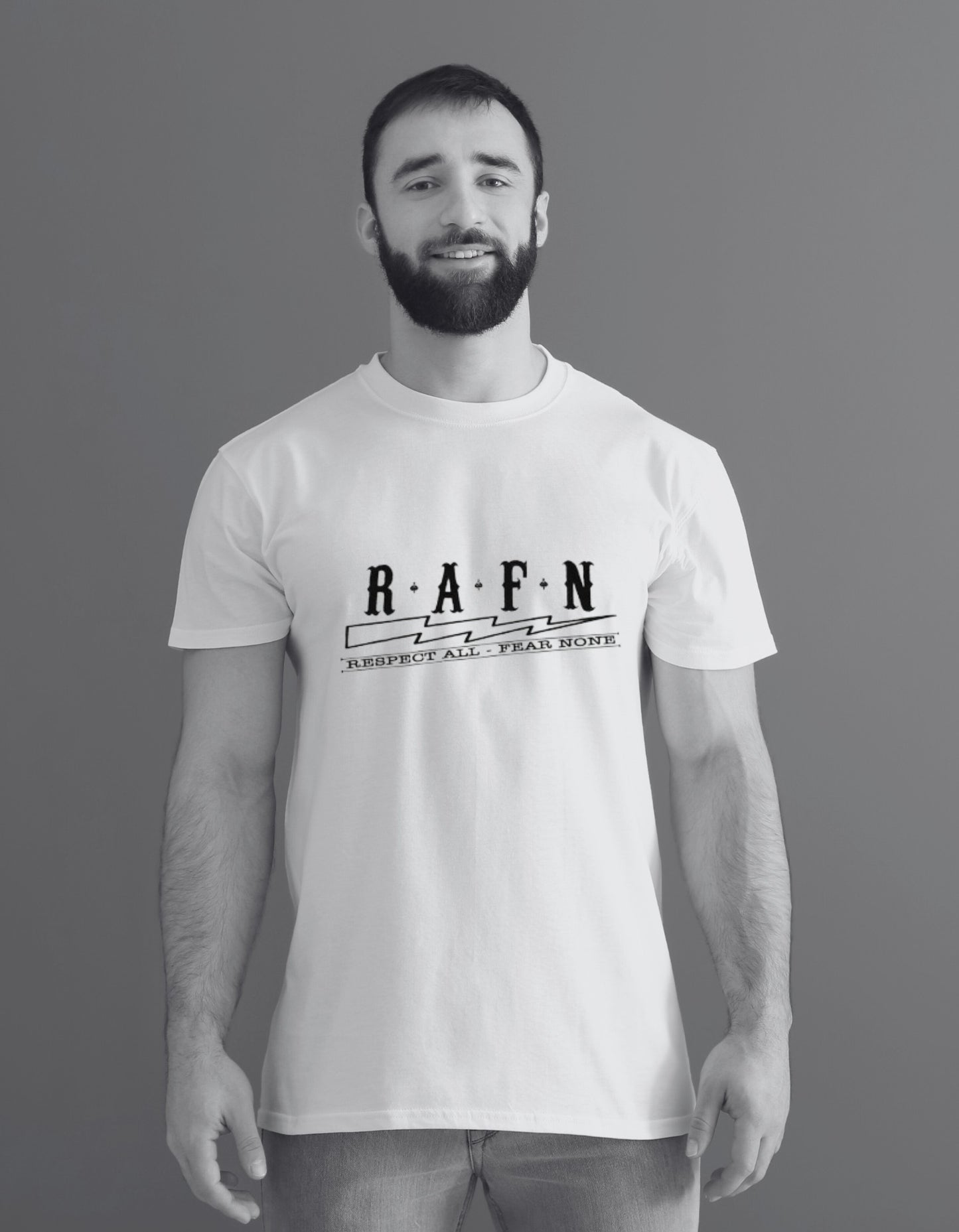 RESPECT ALL FEAR NONE - Camiseta blanca con eslogan Cross Rodace