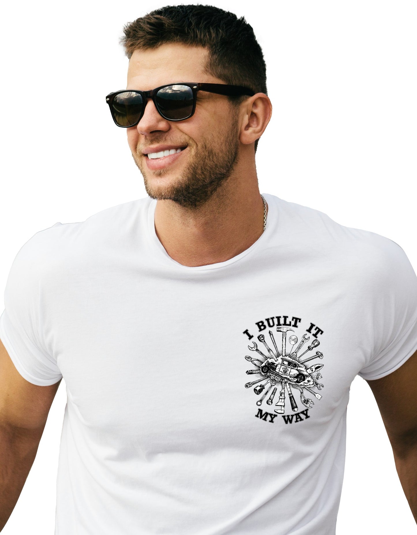 LO CONSTRUÍ A MI MANERA - Camiseta blanca con bolsillos