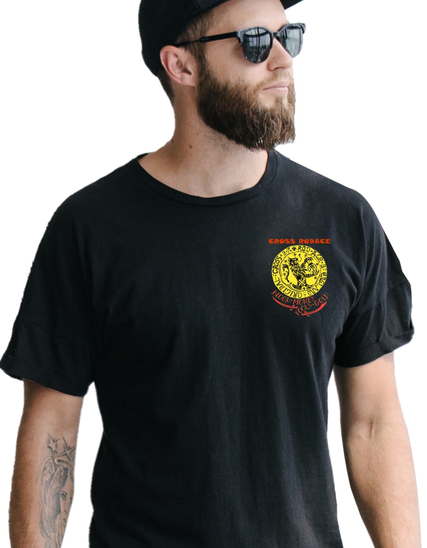 MEDI EVIL COIN- Camiseta negra con tatuaje